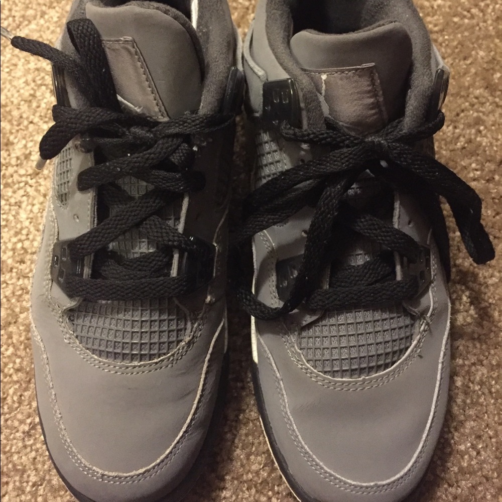 Jordan 4